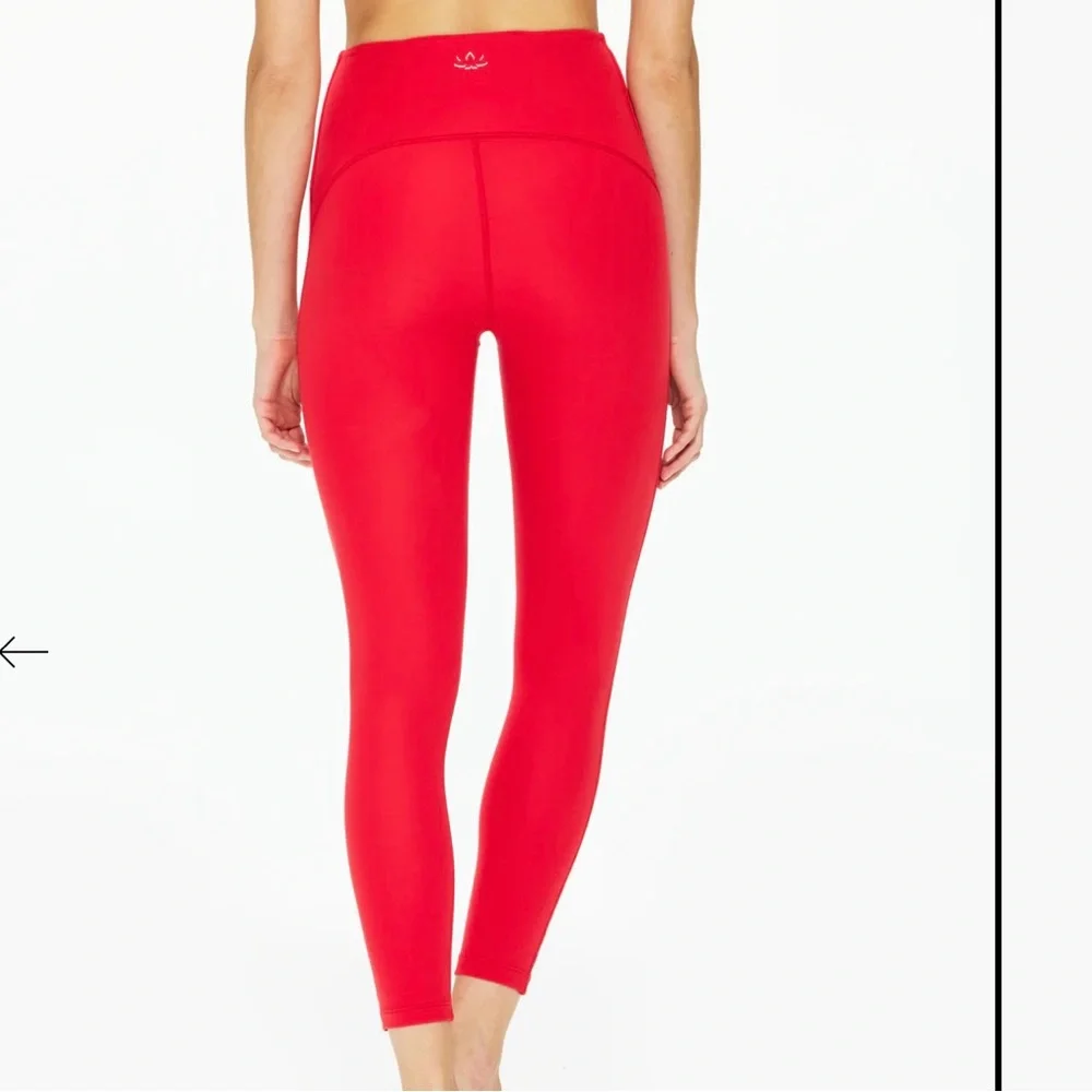 ❤️ Beyond Yoga High-Waisted Leggings | Red | Size Small ❤️ - Picture 1 of 5